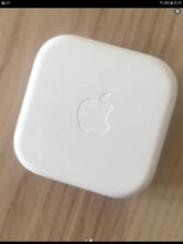 Load image into Gallery viewer, iPhone 6/6S Earphones Original Apple Genuine 3.5MM Handsfree White
